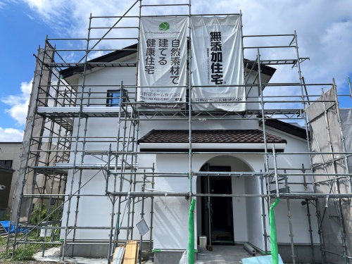 【2025.8.11】左官工事中です。 画像
