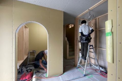 【2025.7.15】大工工事中です。