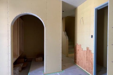【2025.8.2】塗装工事中です。