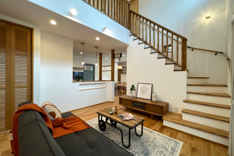 【新築】“かっこよさ”と“温もり”が両立した住まい