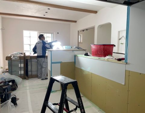 【2025.5.13】キッチン設置作業を行っております。 アイキャッチ画像
