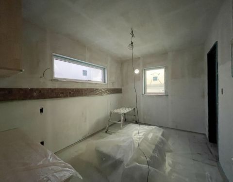 【2025.10.31】左官工事中です。 アイキャッチ画像