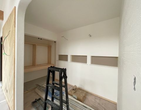 【2025.11.11】器具付け作業を行っております。 アイキャッチ画像