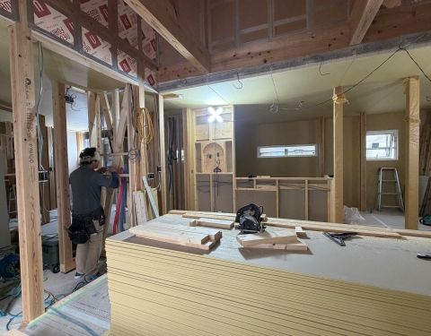 【2026.9.11】大工工事中です。 アイキャッチ画像