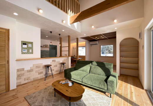 NEW【新築】光と木がつくる吹き抜けリビングがある暮らし